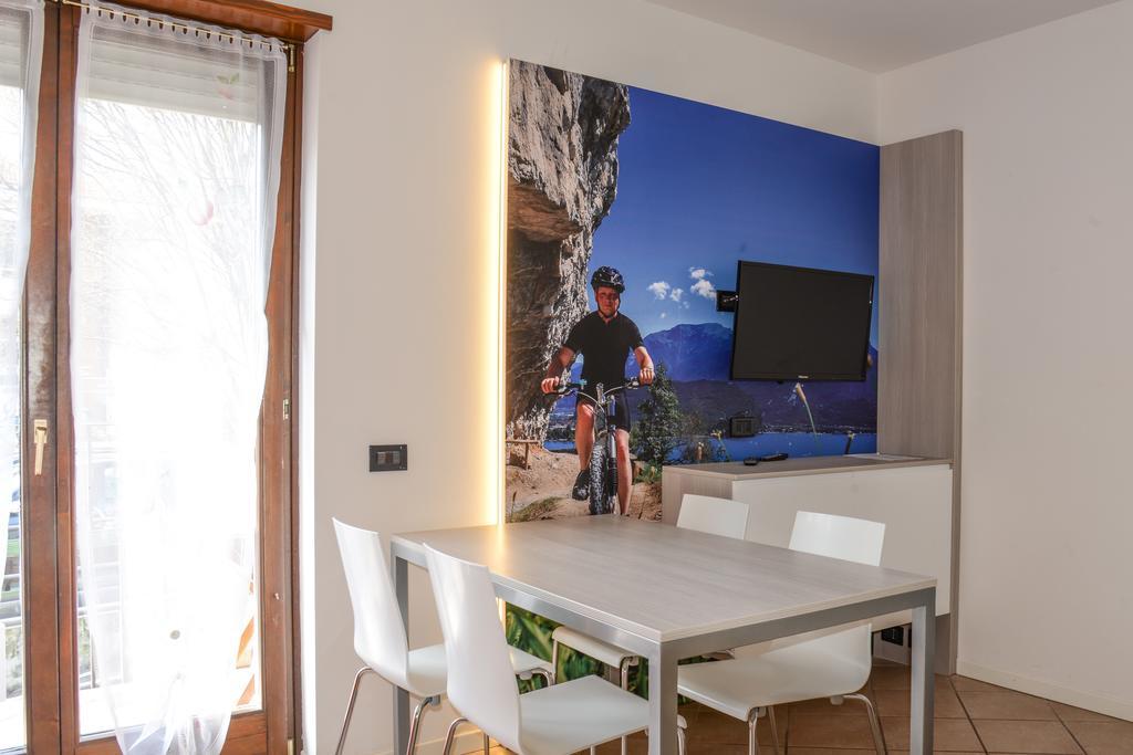 Residence Franca B&B Arco Buitenkant foto