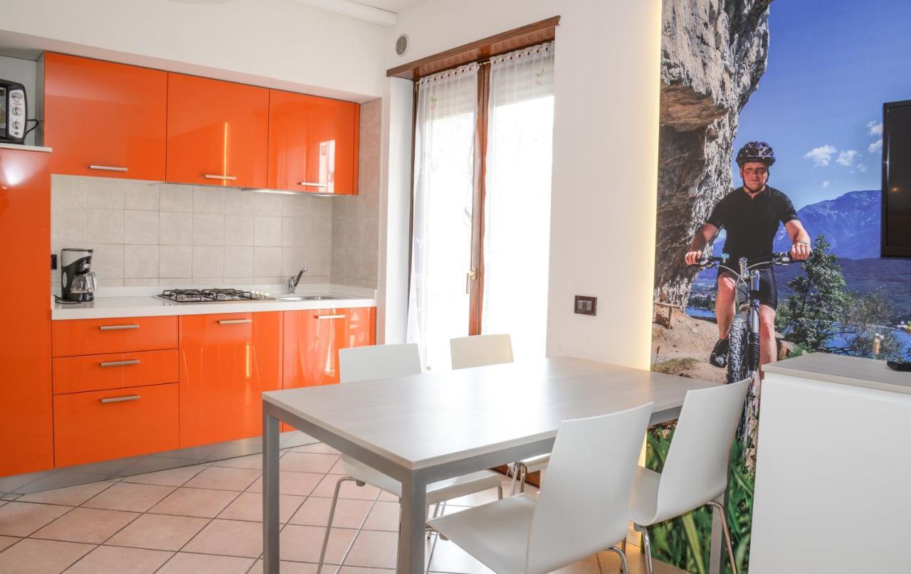 Residence Franca B&B Arco Buitenkant foto